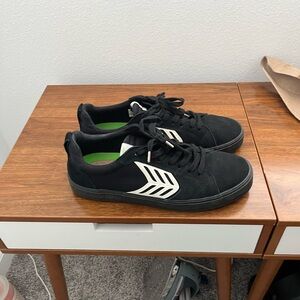 Catiba pro 11.5 Black and White Men's Sneakers.